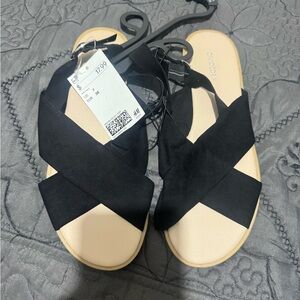 H&M Black and Cream Sandals